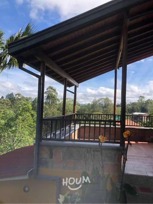 Casa de 3 alcobas en venta en Centro, Rionegro, 350 m² · foto 2 de 24