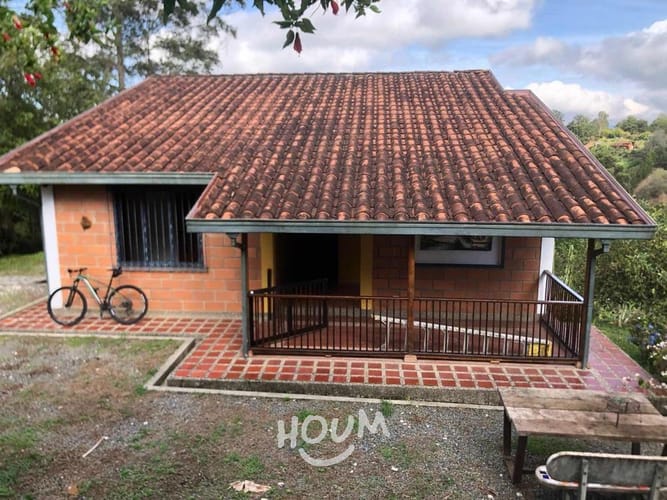 Casa de 3 alcobas en venta en Centro, Rionegro, 350 m² · foto 4 de 24