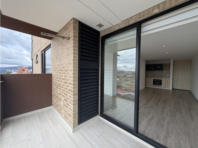 Apartaestudio en arriendo en Quinta Camacho, Bogotá, 50 m² · foto 2 de 15