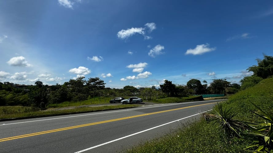 Lote en venta en Condina, Pereira, 24000 m² · foto 2 de 6