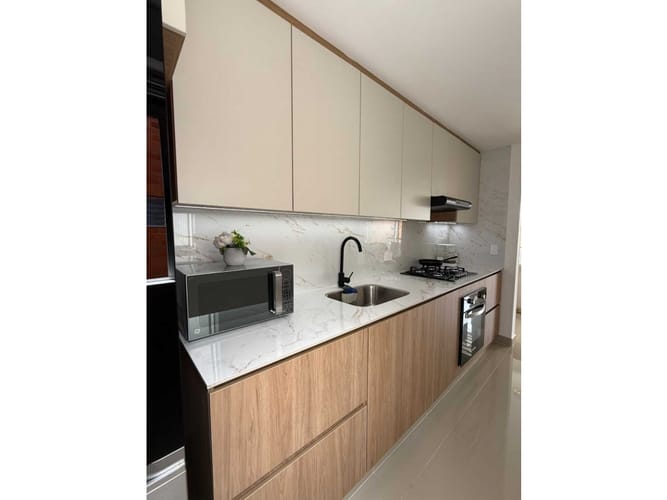 Apartamento de 3 alcobas en venta en Valle Del Lili, Cali, 93 m² · foto 2 de 18