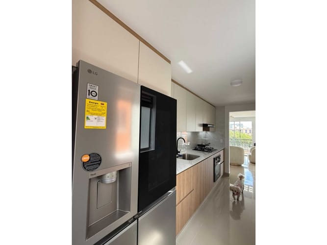 Apartamento de 3 alcobas en venta en Valle Del Lili, Cali, 93 m² · foto 3 de 18