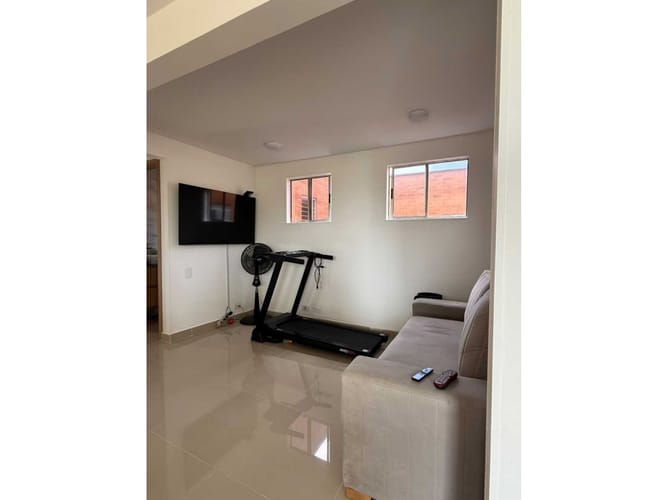 Apartamento de 3 alcobas en venta en Valle Del Lili, Cali, 93 m² · foto 8 de 18