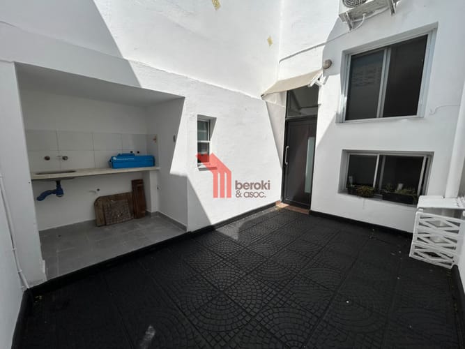 Alquiler apartamento 1 dormitorio+patio EXCLUSIVO Pocitos · Foto 2