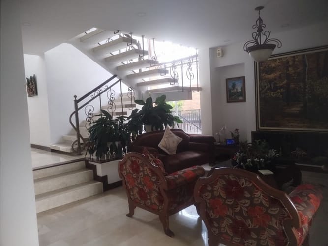 Casa de 3 alcobas en venta en Guatiguara, Piedecuesta, 335 m² · foto 9 de 18