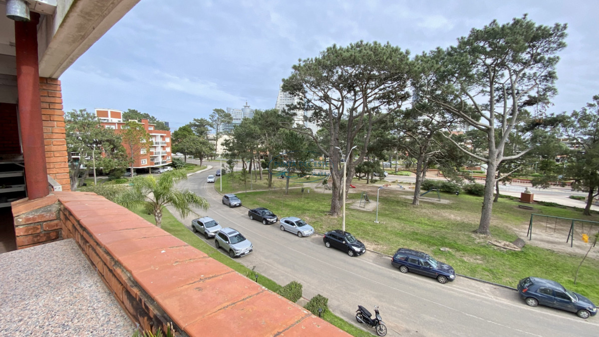 Foto 4 de 25