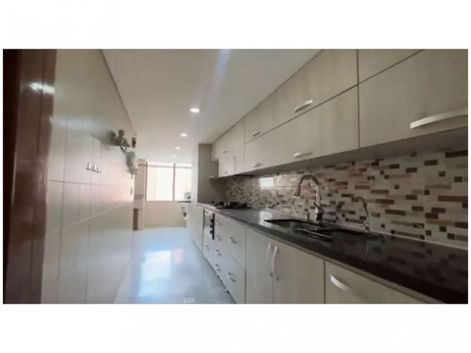 Apartamento de 4 alcobas en venta en Universidad Pontificia Bolivariana, Medellín, 170 m² · foto 6 de 13