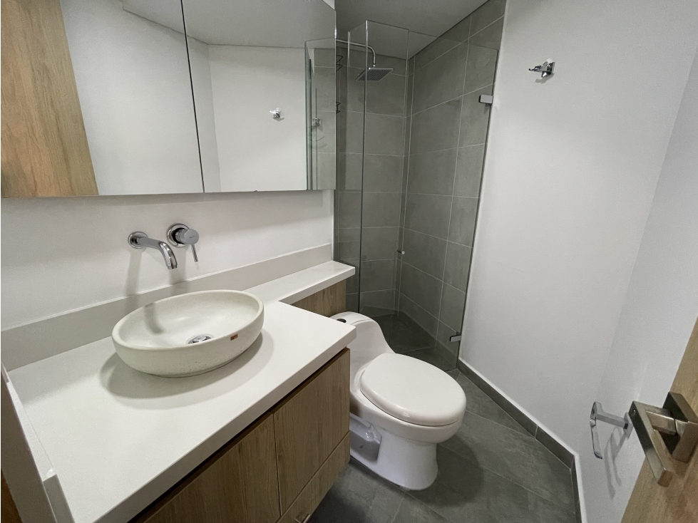 Apartamento en venta en Loma Del Indio, Medellín · foto 13 de 24
