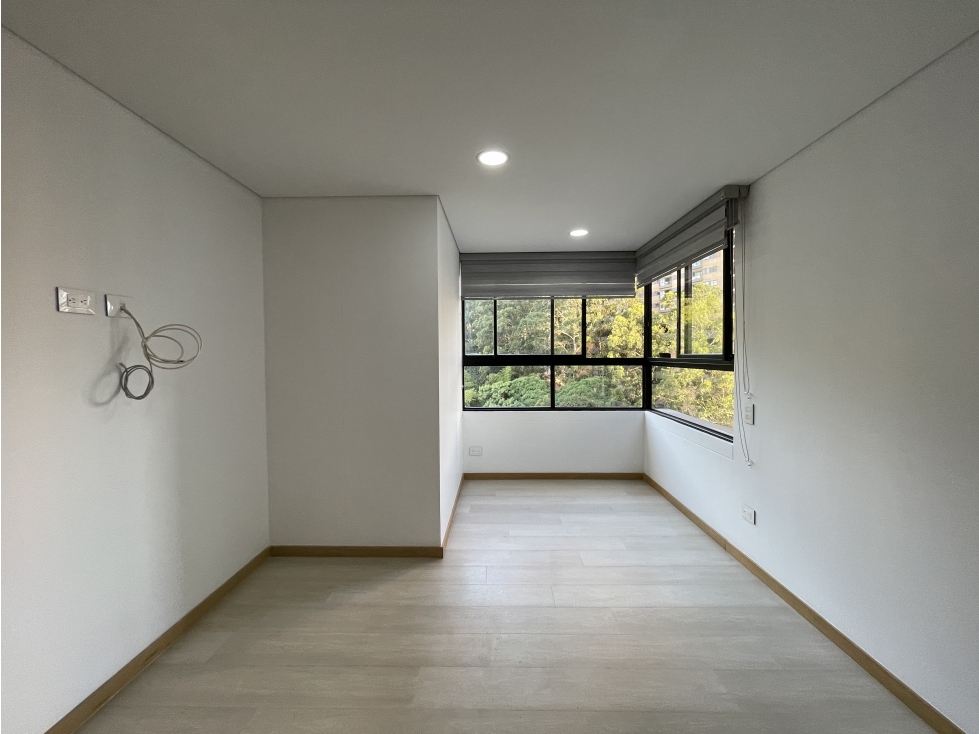 Apartamento en venta en Loma Del Indio, Medellín · foto 15 de 24