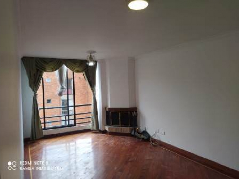 Apartamento en venta en Mazuren, Bogotá · foto 5 de 23