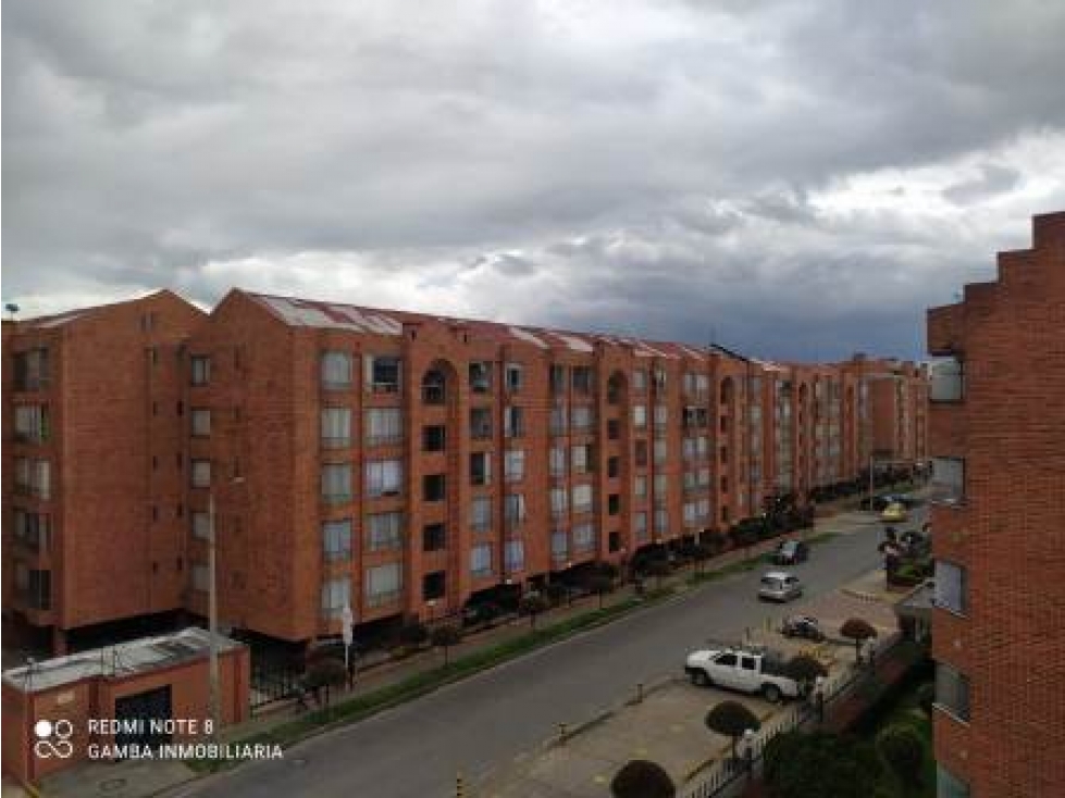 Apartamento en venta en Mazuren, Bogotá · foto 6 de 23