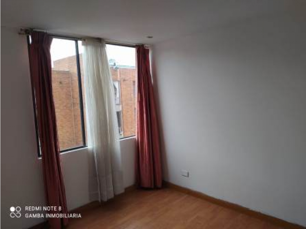 Apartamento en venta en Mazuren, Bogotá · foto 18 de 23