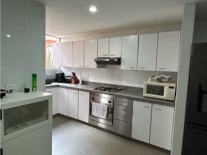Apartamento en venta en Cedritos, Bogotá · foto 10 de 24