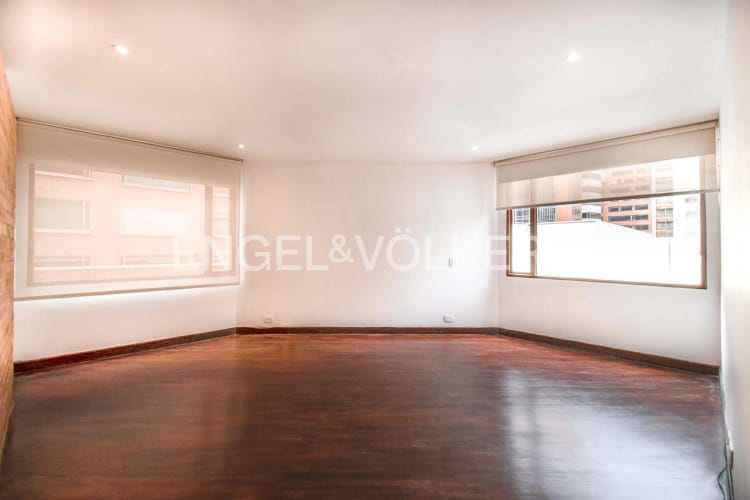 Apartamento de 3 alcobas en venta en La Cabrera, Bogotá, 207 m² · foto 11 de 17