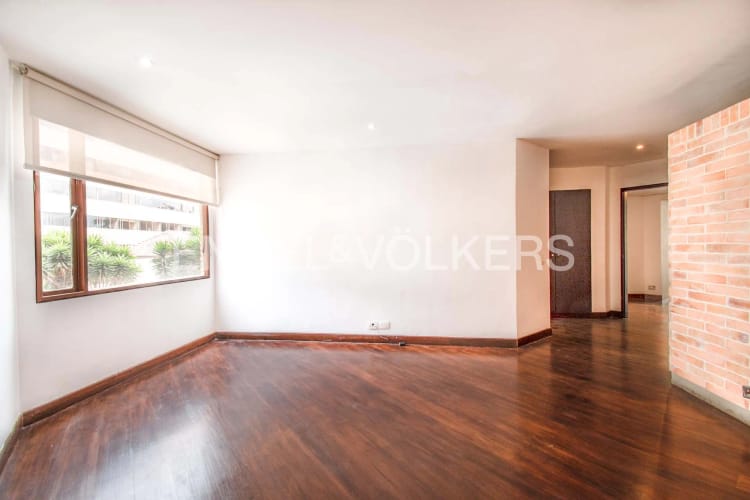 Apartamento de 3 alcobas en venta en La Cabrera, Bogotá, 207 m² · foto 10 de 17