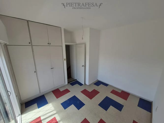 Casa en alquiler, 2 dormitorios, 1 baño, balcón. Parque Batlle. · Foto 4
