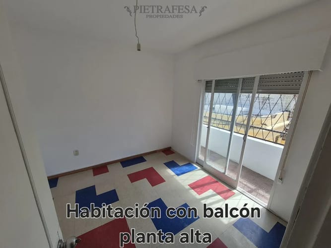 Casa en alquiler, 2 dormitorios, 1 baño, balcón. Parque Batlle. · Foto 5