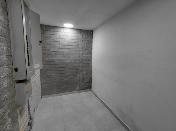 Oficina en arriendo en Guayabal, Medellín, 351 m² · foto 14 de 15