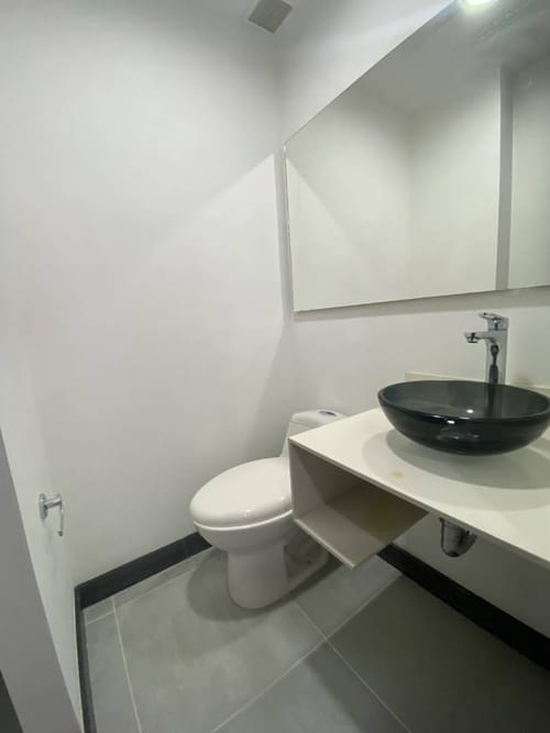 Apartamento de 2 alcobas en arriendo en Ciudad Del Río, Medellín, 84 m² · foto 9 de 24