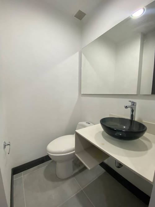 Apartamento de 2 alcobas en arriendo en Ciudad Del Río, Medellín, 84 m² · foto 16 de 24