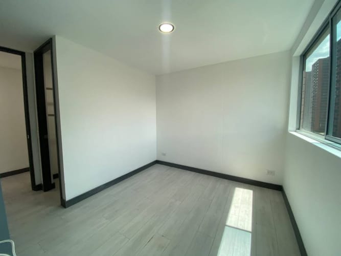 Apartamento de 2 alcobas en arriendo en Ciudad Del Río, Medellín, 84 m² · foto 17 de 24