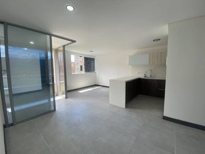 Apartamento de 2 alcobas en arriendo en Ciudad Del Río, Medellín, 84 m² · foto 21 de 24