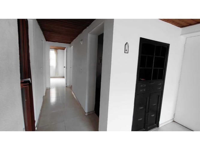 Apartamento de 2 alcobas en venta en La Sonora, Bogotá, 60 m² · foto 2 de 8