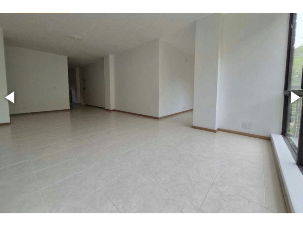 Apartamento en venta en Loma Del Escobero, Envigado · foto 9 de 14