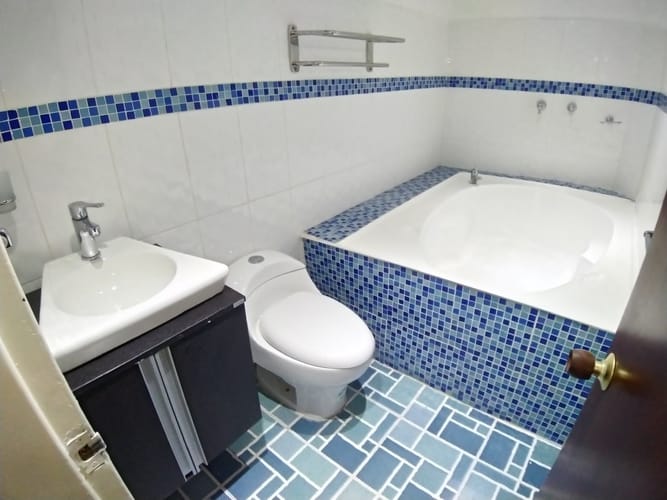 Casa de 4 alcobas en venta en Robledo, Medellín, 140 m² · foto 17 de 24