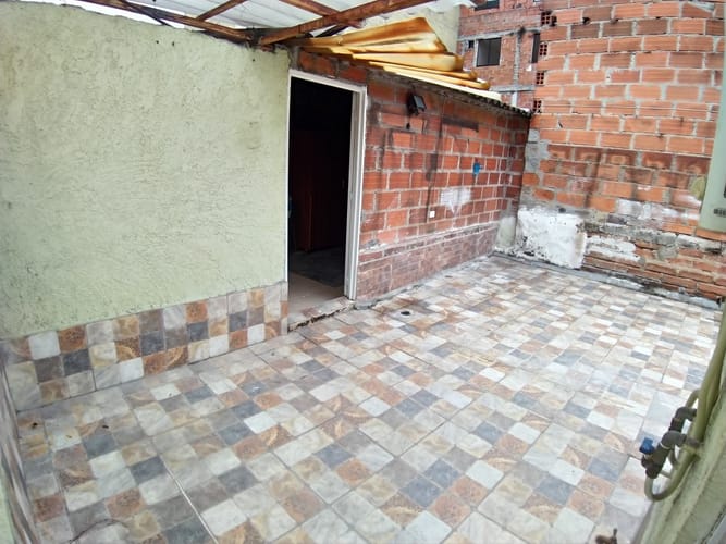 Casa de 4 alcobas en venta en Robledo, Medellín, 140 m² · foto 23 de 24