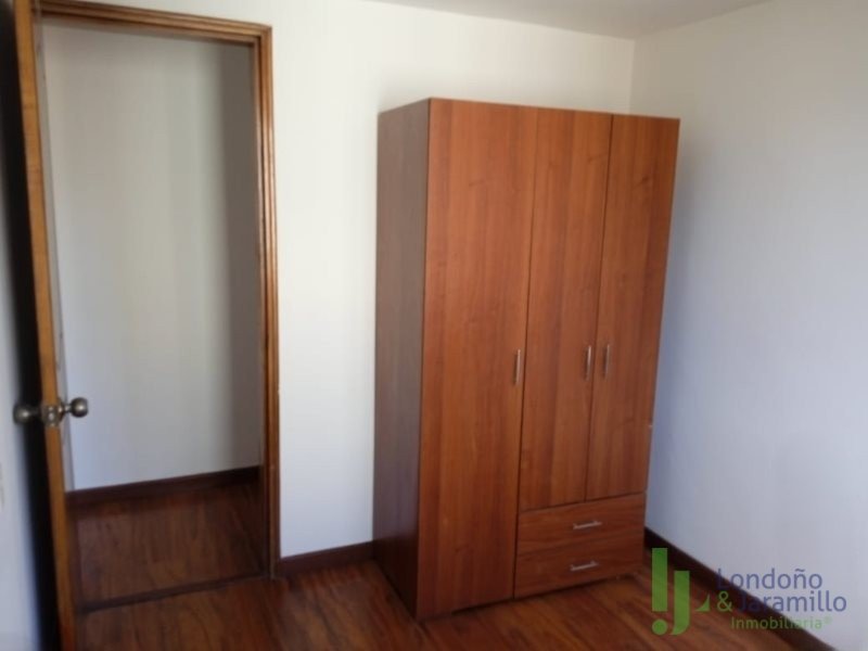 Apartamento en venta en Rodeo Alto, Medellín · foto 9 de 17
