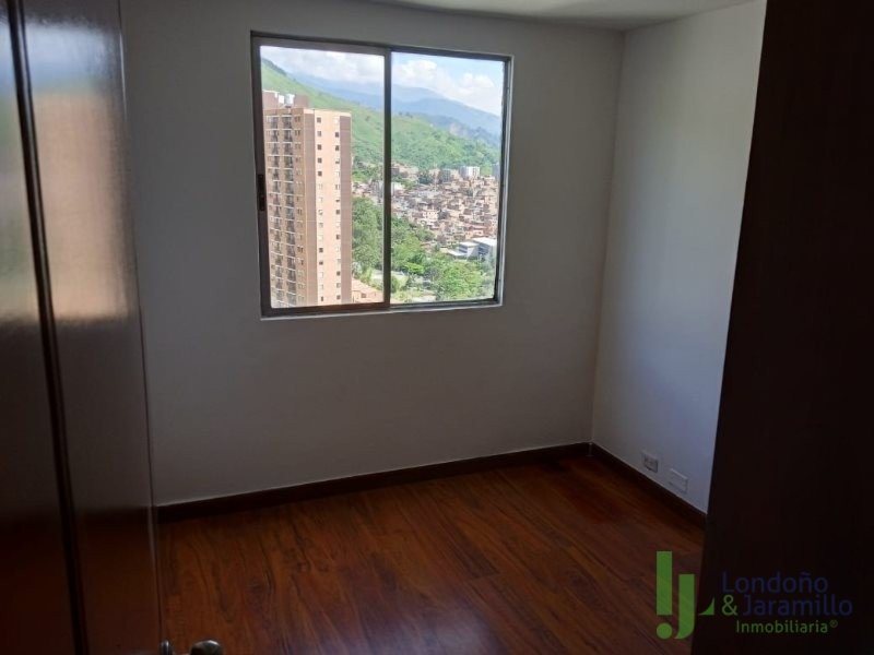 Apartamento en venta en Rodeo Alto, Medellín · foto 10 de 17