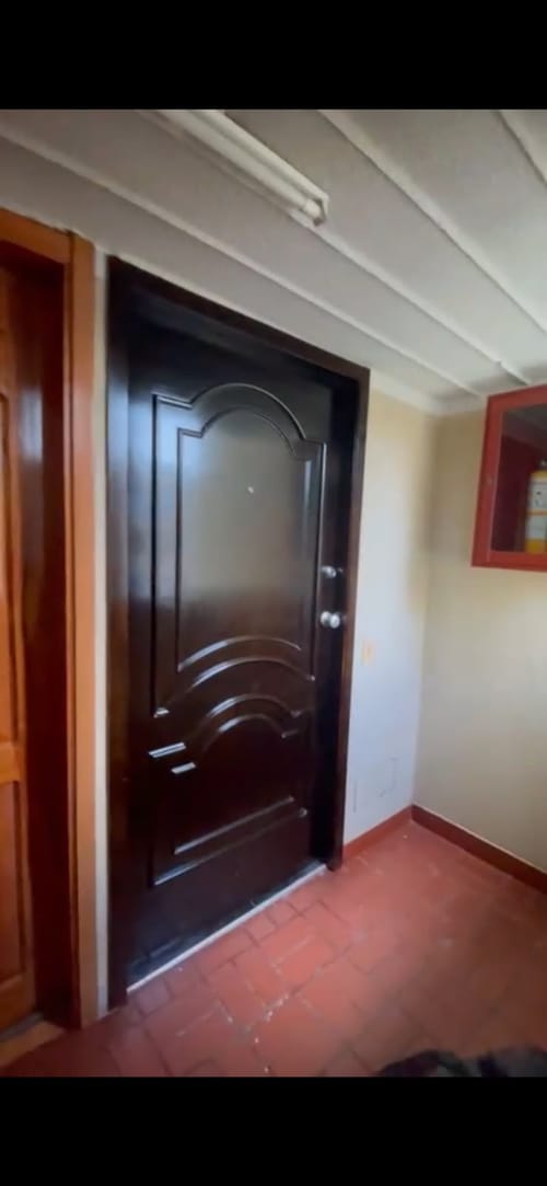 Apartamento de 3 alcobas en venta en Ciudad Modelo, Cali, 64 m² · foto 2 de 19
