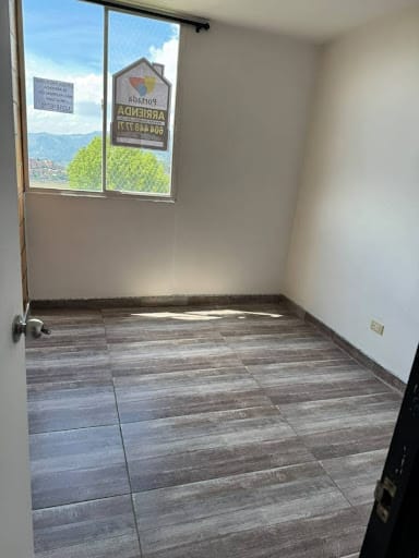 Apartamento de 3 alcobas en arriendo en Robledo, Medellín, 50 m² · foto 3 de 10