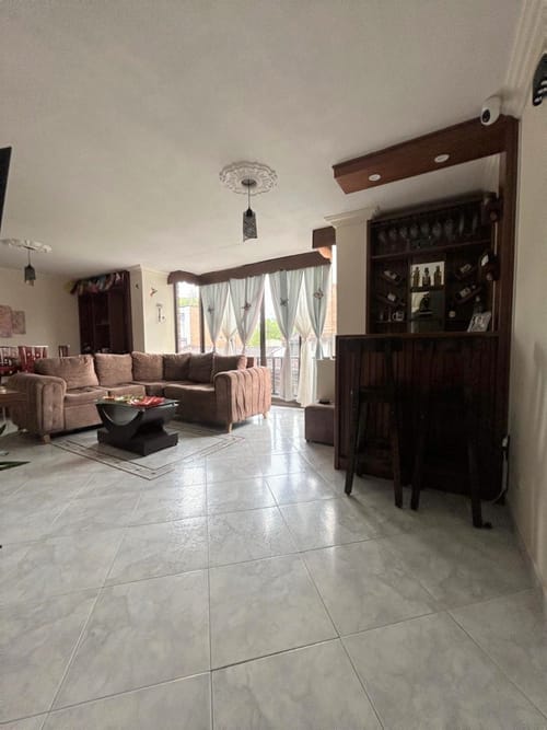 Apartamento de 3 alcobas en venta en Campo Amor, Medellín, 106 m² · foto 3 de 18