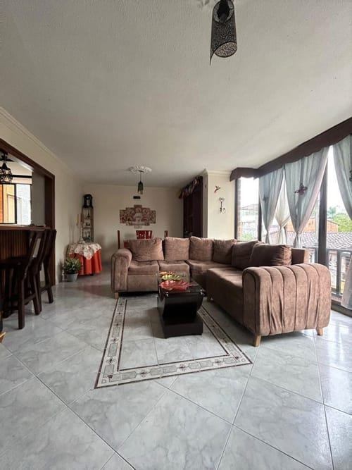 Apartamento de 3 alcobas en venta en Campo Amor, Medellín, 106 m² · foto 5 de 18