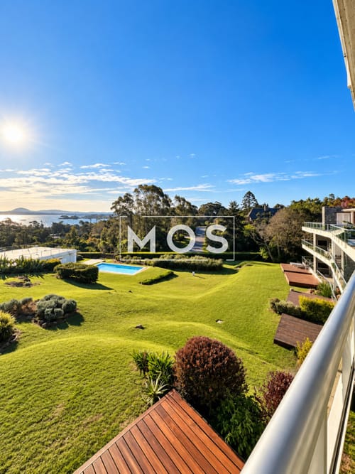 VENTA O ALQUILER ANUAL DE APARTAMENTO CON VISTA AL MAR EN PUNTA BALLENA · Foto 2