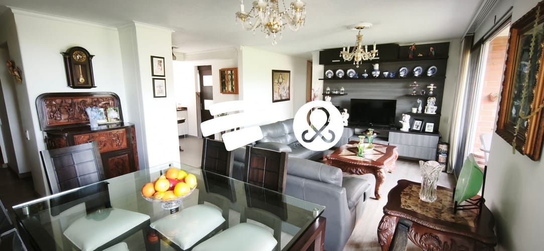 Apartamento de 3 alcobas en venta en El Diamante No. 2, Medellín · foto 2 de 24