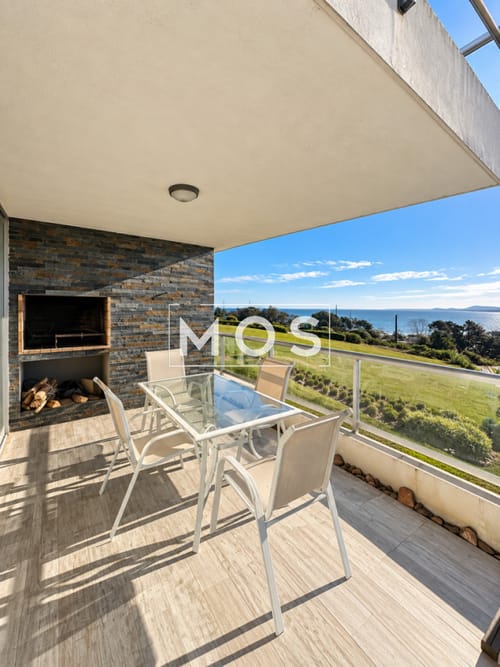 VENTA O ALQUILER ANUAL DE APARTAMENTO CON VISTA AL MAR EN PUNTA BALLENA · Foto 6
