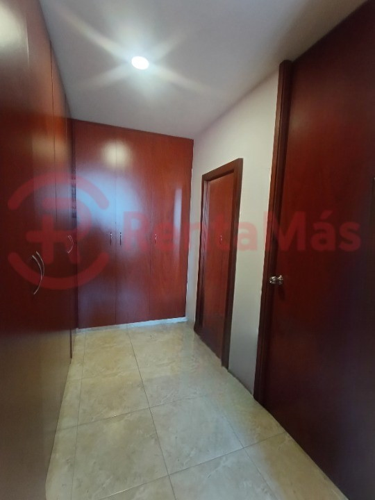 Apartamento en venta en Manolo Lemus, Cúcuta · foto 13 de 24