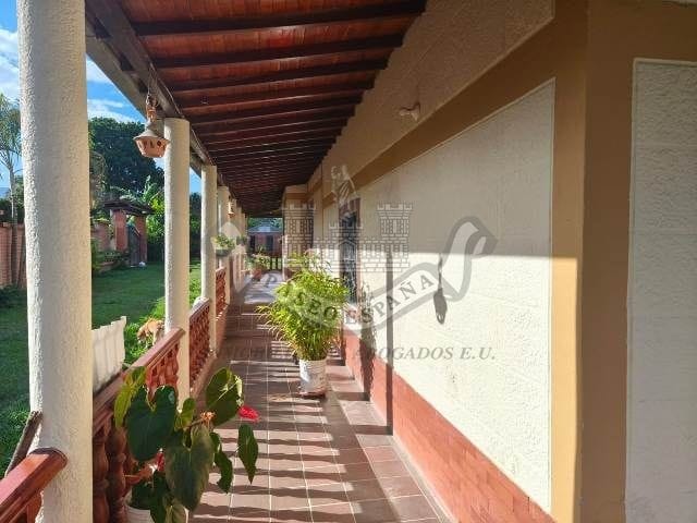 Casa de 6 alcobas en arriendo en Guatiguara, Piedecuesta, 1975 m² · foto 11 de 15