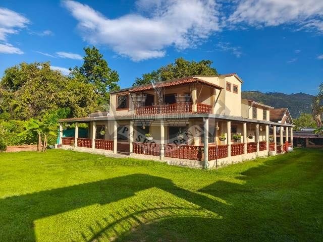 Casa de 6 alcobas en arriendo en Guatiguara, Piedecuesta, 1975 m² · foto 15 de 15