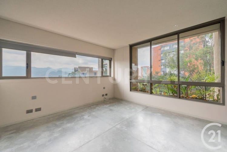 Apartamento de 2 alcobas en venta en La Florida, Medellín, 186 m² · foto 12 de 19
