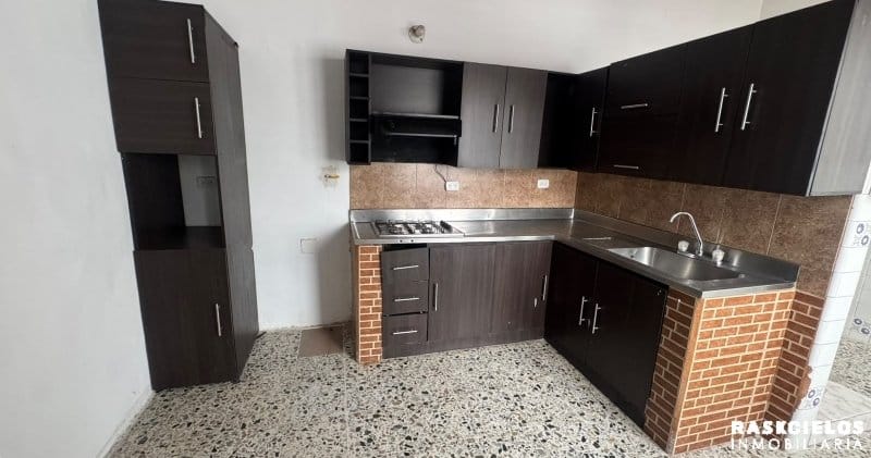 Apartamento de 3 alcobas en arriendo en Laureles, Medellín, 100 m² · foto 4 de 11