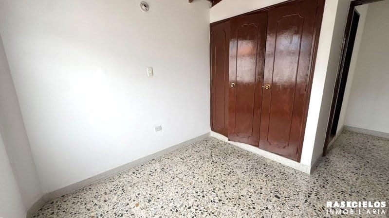 Apartamento de 3 alcobas en arriendo en Laureles, Medellín, 100 m² · foto 5 de 11