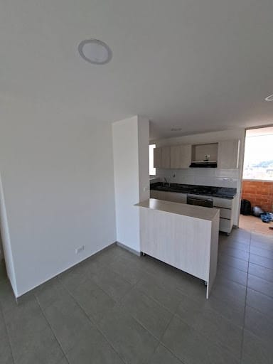 Apartamento de 3 alcobas en arriendo en Las Margaritas, Itagüí, 65 m² · foto 3 de 21