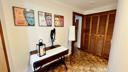 Apartamento de 3 alcobas en arriendo en La Aguacatala, Medellín, 150 m² · foto 10 de 24