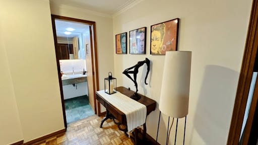 Apartamento de 3 alcobas en arriendo en La Aguacatala, Medellín, 150 m² · foto 11 de 24