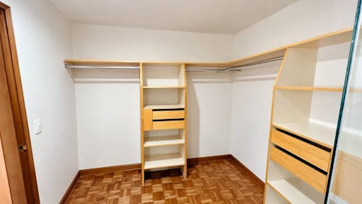 Apartamento de 3 alcobas en arriendo en La Aguacatala, Medellín, 150 m² · foto 24 de 24