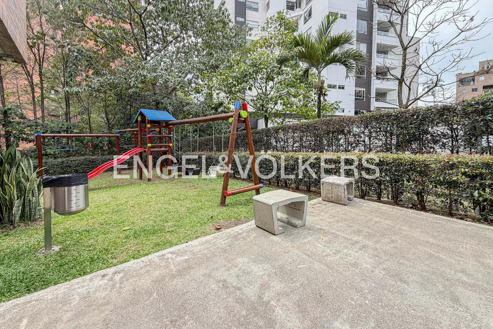 Apartamento en arriendo en Lalinde, Medellín · foto 18 de 18